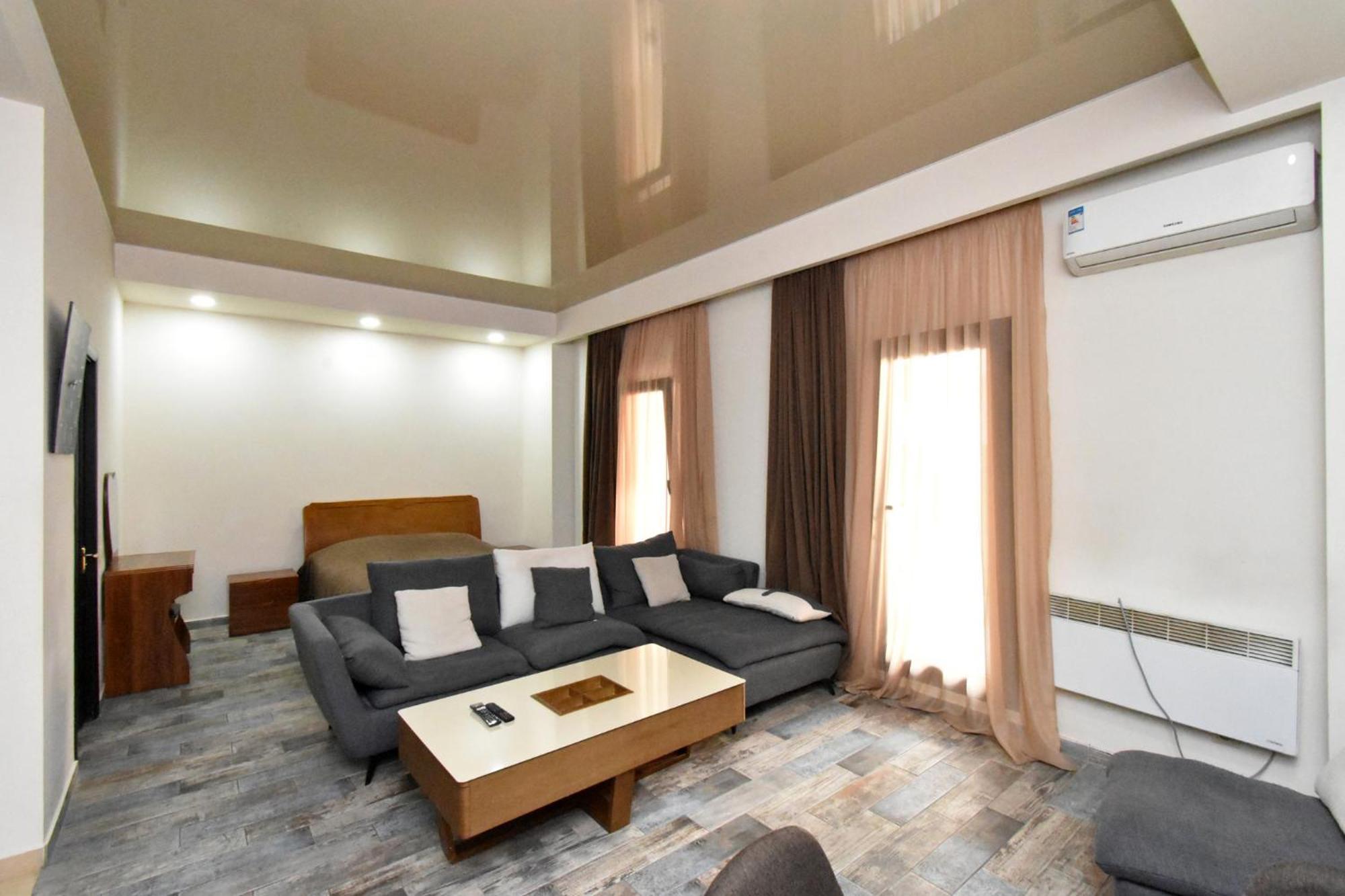 Yars Apartments Ереван Экстерьер фото